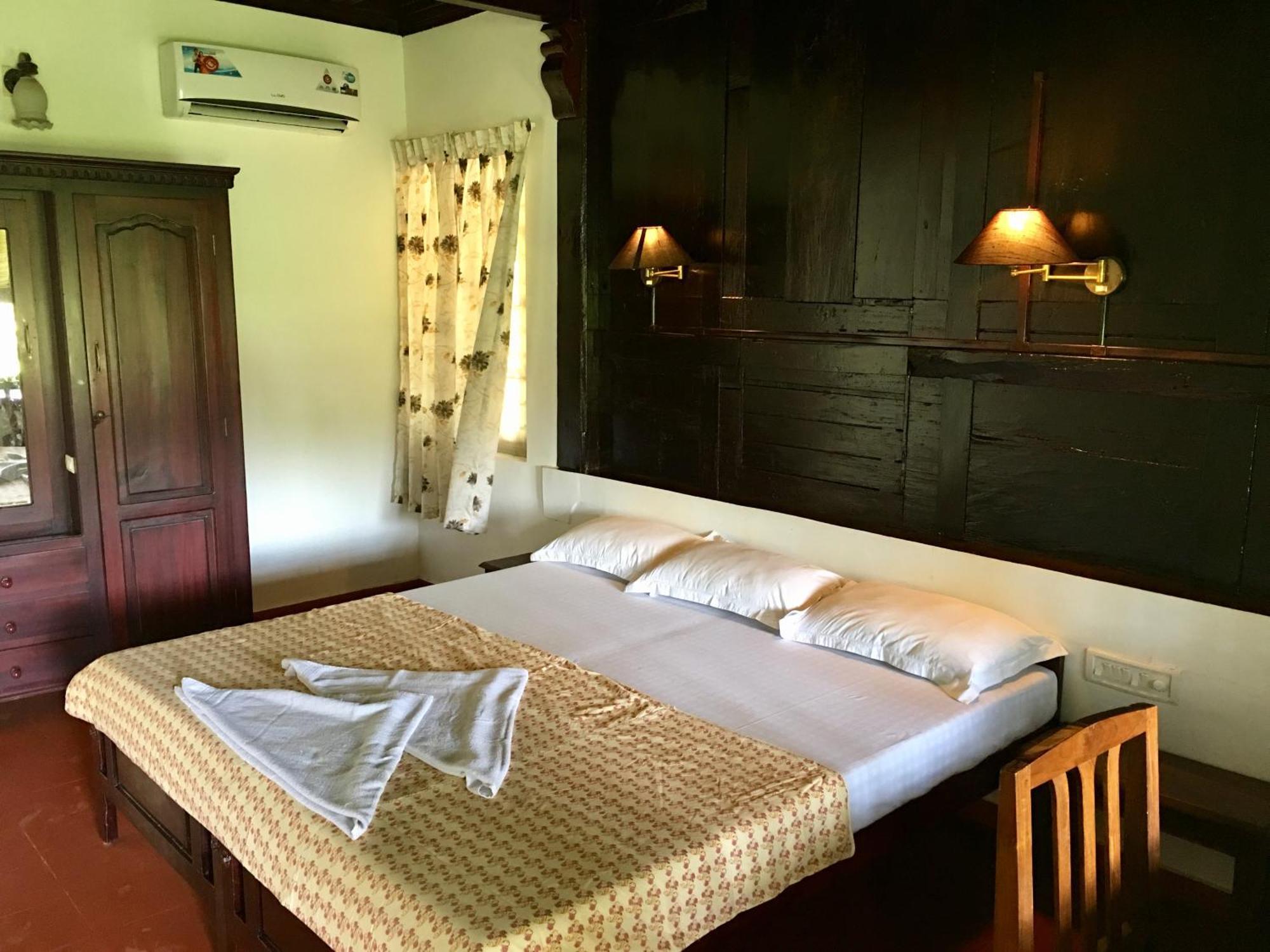The Pamba Heritage Villa Champakulam Buitenkant foto